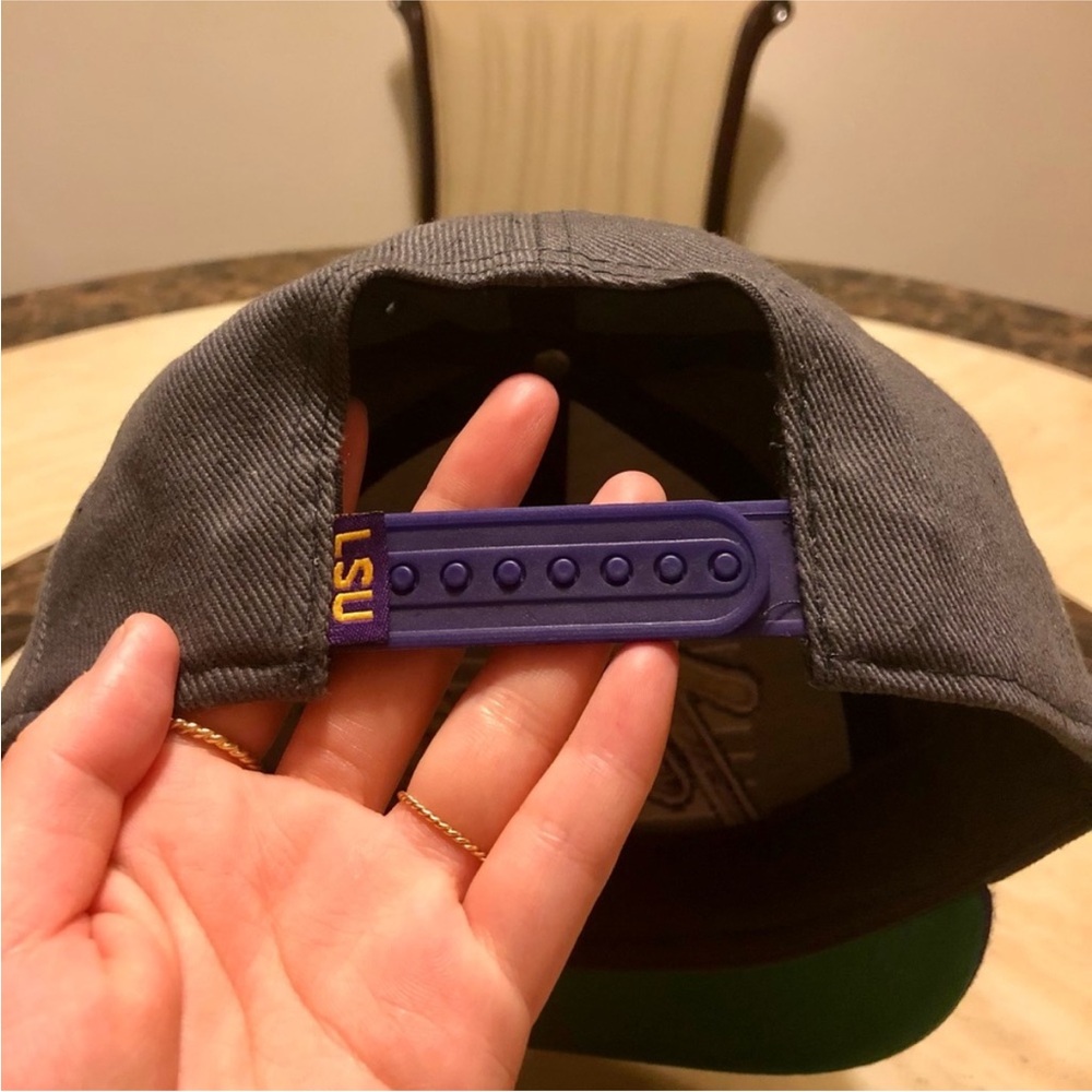 Stylish Men's Cap Collection Bundle - Picture 11 of 11